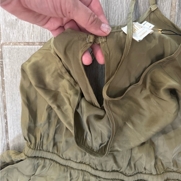 Nation silky green jumpsuit - Picture 2 of 10